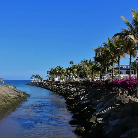 Open Sky Valley Apartment *